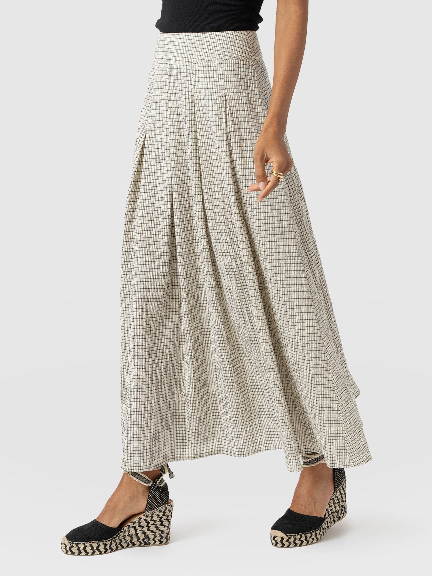 Eliza Pleated Skirt - Gingham - Women's Skirts | Saint + Sofia® USA
